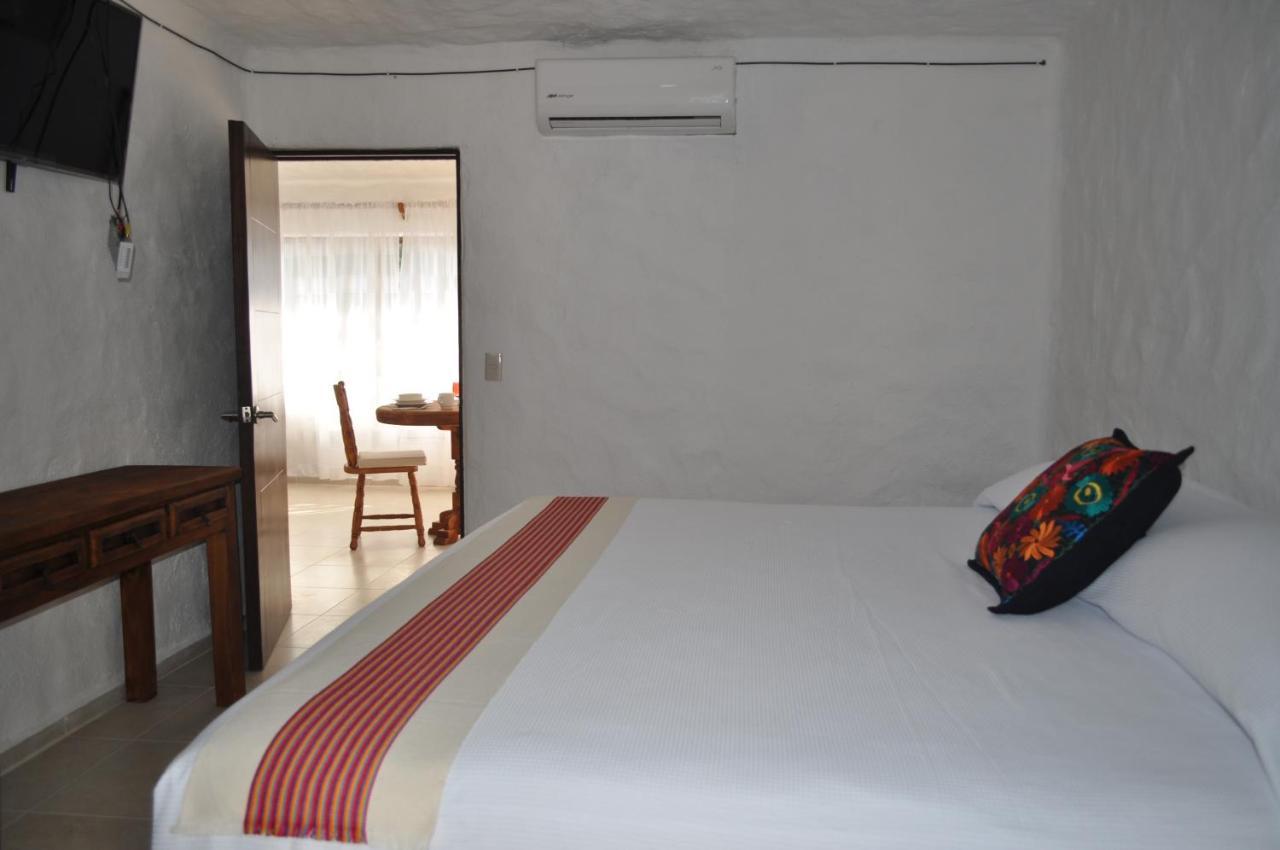 Petit Hotel Pilitas (Adults Only) Puerto Vallarta Exterior foto